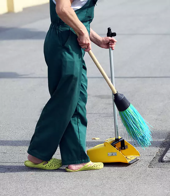 sweeping-hard-surfaces-6532b68462c3b